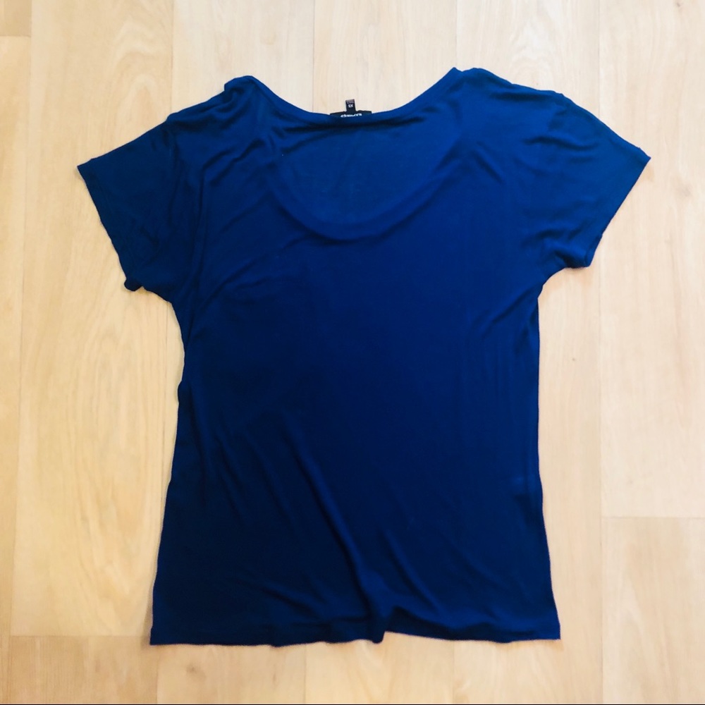 Express Tee - Picture 2 of 5